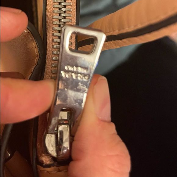 Prada Leather Purse - Picture 14 of 14